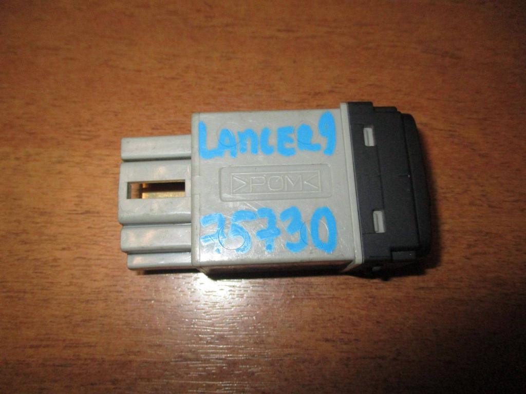 Кнопка корректора фар, 500 рублей, Пермь