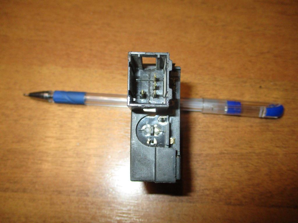 Кнопка корректора фар, 500 рублей, Пермь