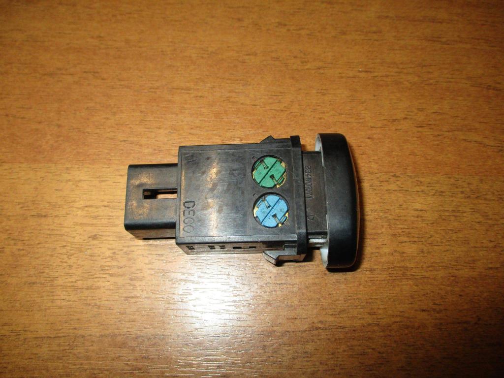 Кнопка обогрева заднего стекла, 500 рублей, Пермь