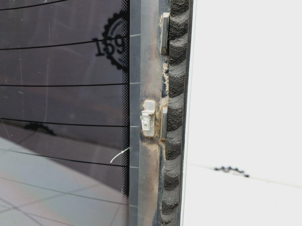 Стекло заднее, 4000 рублей, Пермь