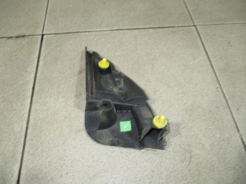 Крышка зеркала внутренняя правая, 500 рублей, Пермь