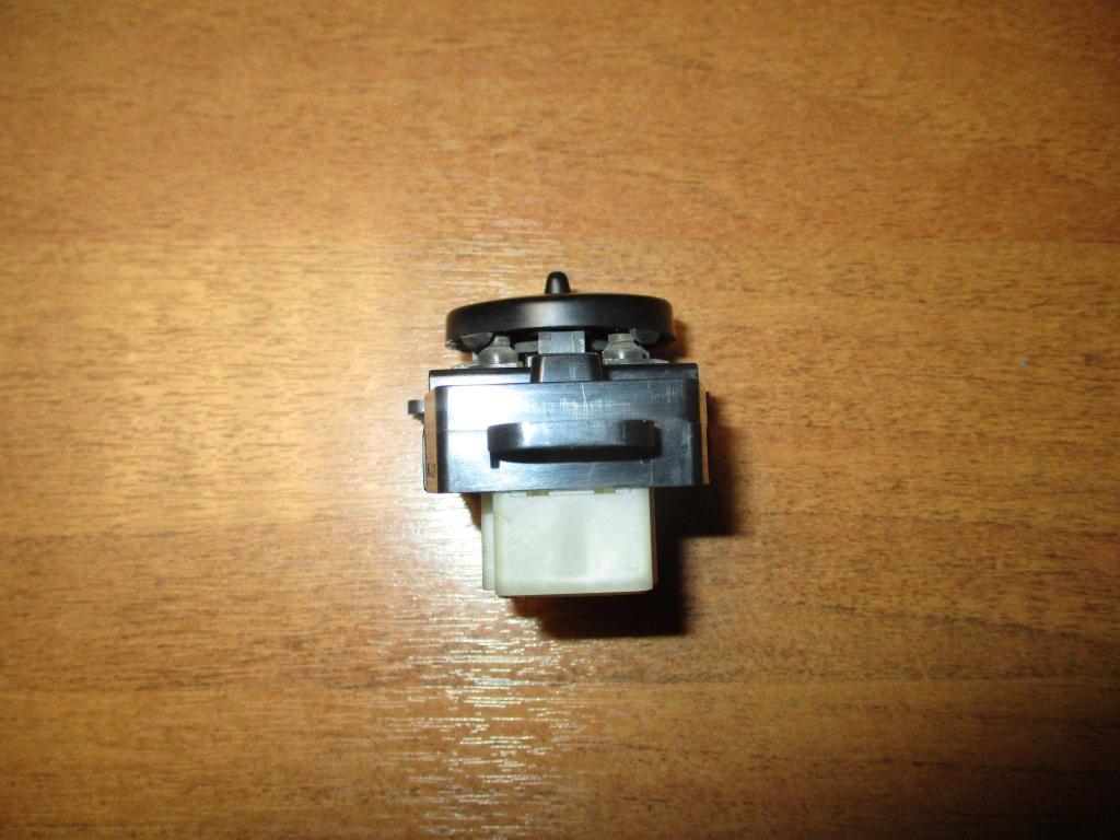 Переключатель регулировки зеркала, 500 рублей, Пермь