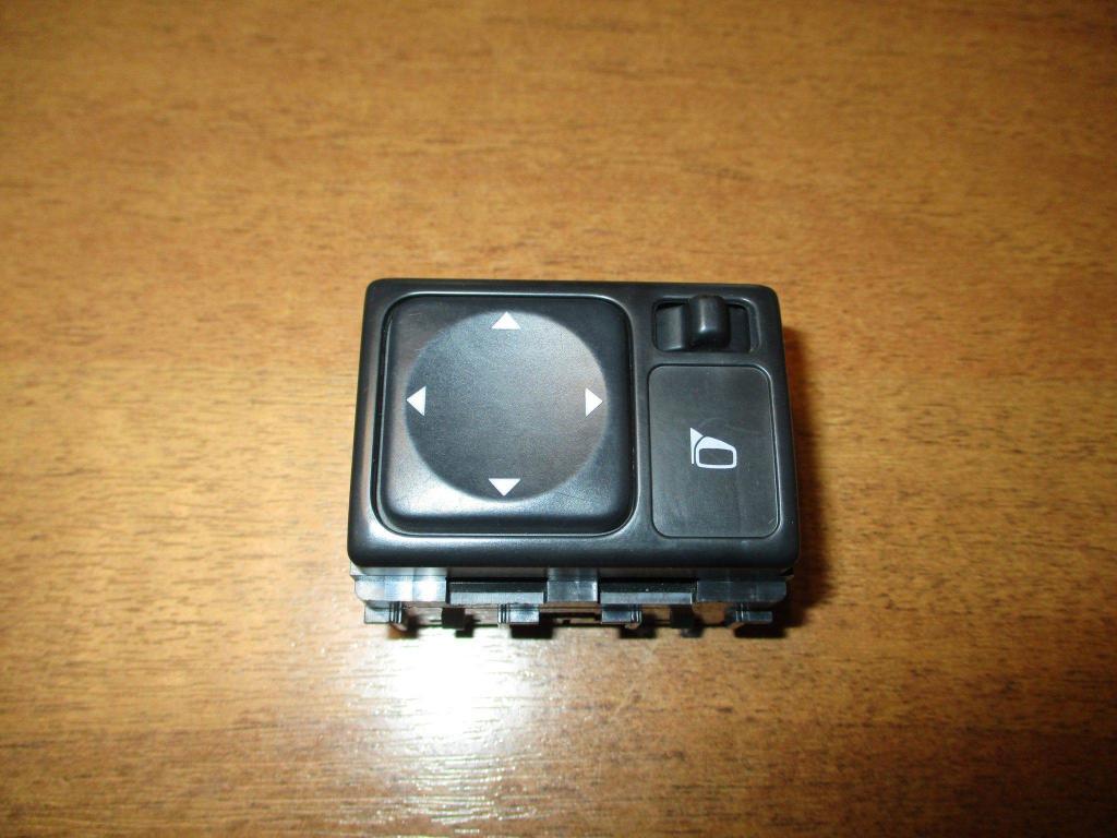 Переключатель регулировки зеркала, 500 рублей, Пермь