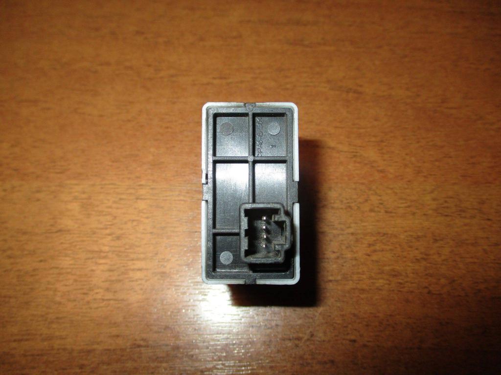 Кнопка корректора фар, 500 рублей, Пермь