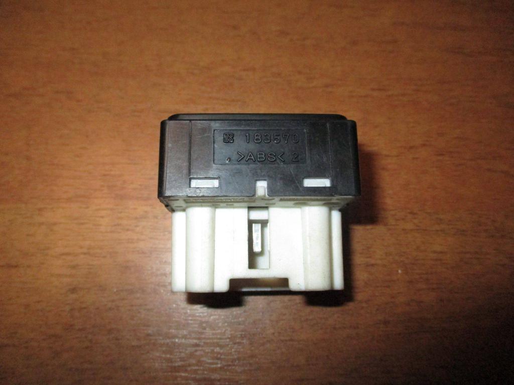 Переключатель регулировки зеркала, 500 рублей, Пермь