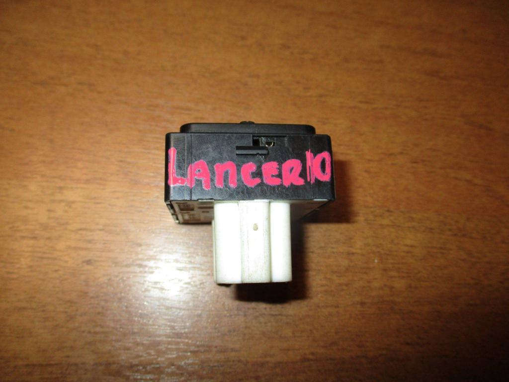 Переключатель регулировки зеркала, 500 рублей, Пермь