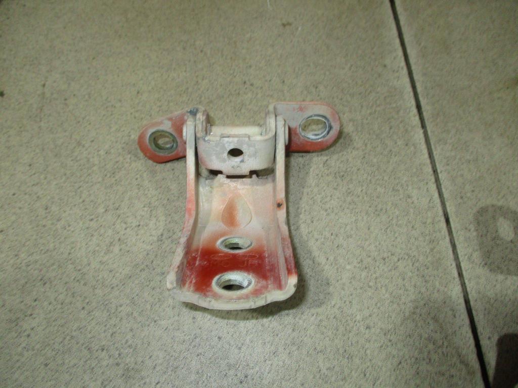 Петля двери передней, 500 рублей, Пермь