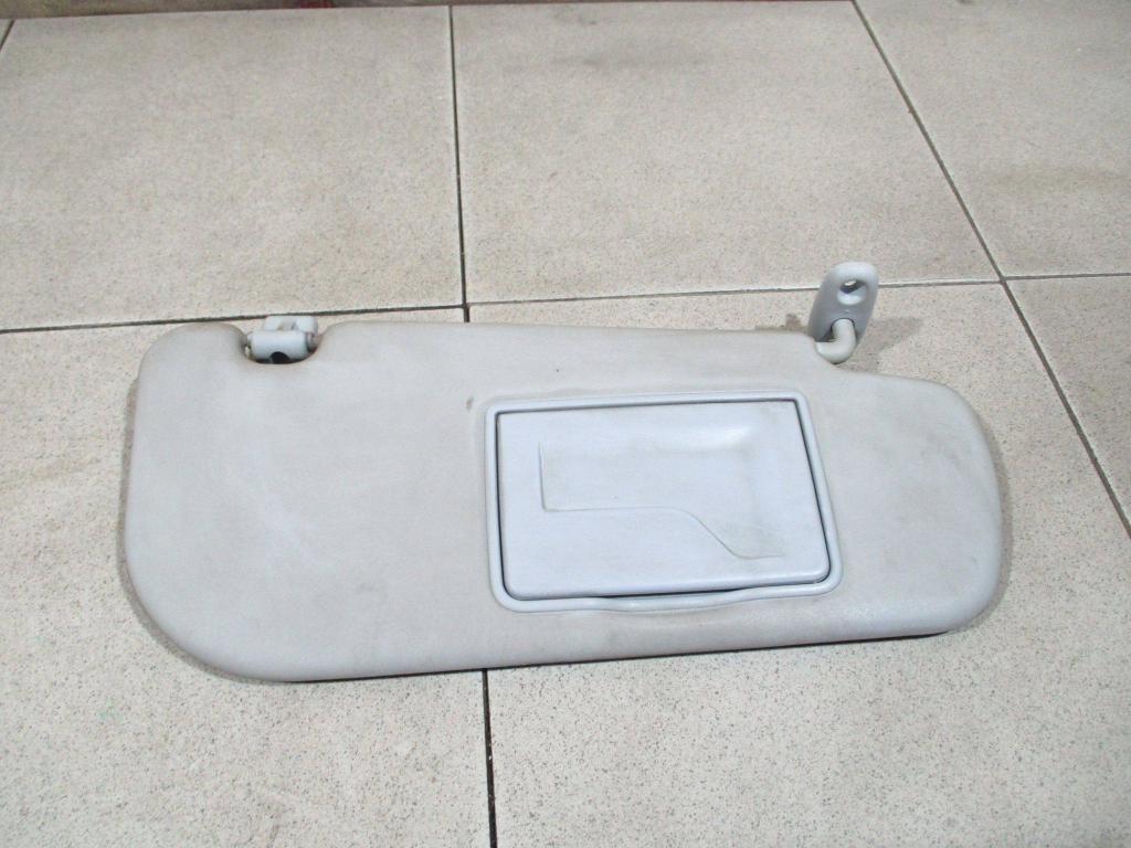 Козырек солнцезащитный правый, 1000 рублей, Пермь