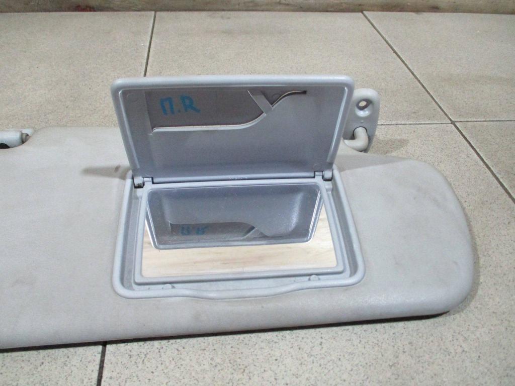 Козырек солнцезащитный правый, 1000 рублей, Пермь