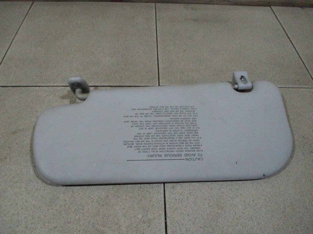 Козырек солнцезащитный правый, 1000 рублей, Пермь