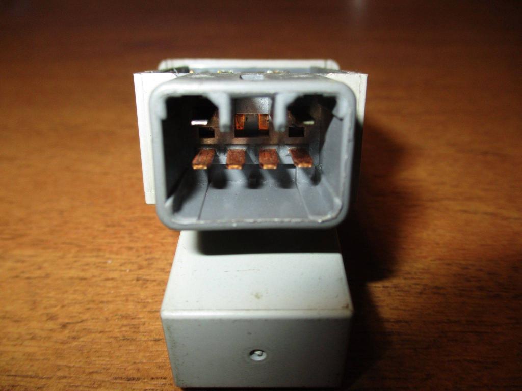 Кнопка обогрева заднего стекла, 500 рублей, Пермь