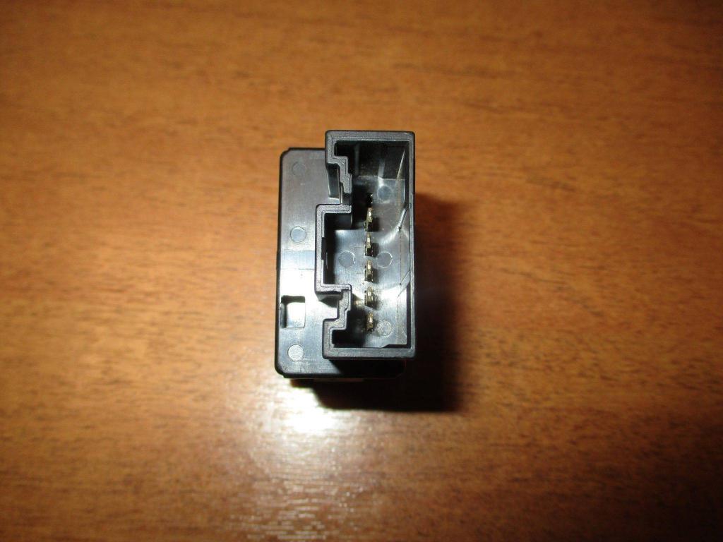 Кнопка корректора фар, 500 рублей, Пермь