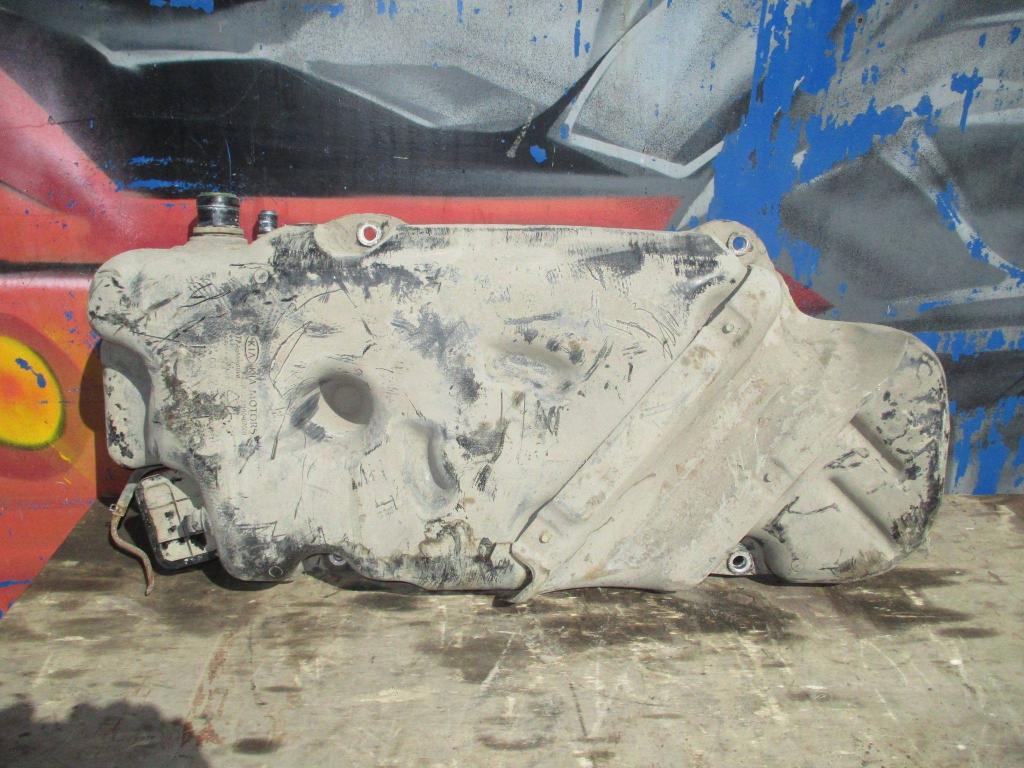 Бак топливный, 2000 рублей, Пермь