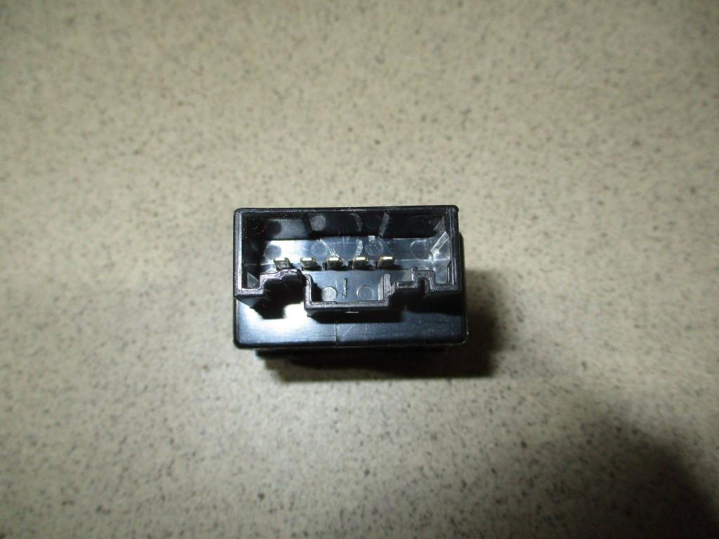 Кнопка корректора фар, 500 рублей, Пермь