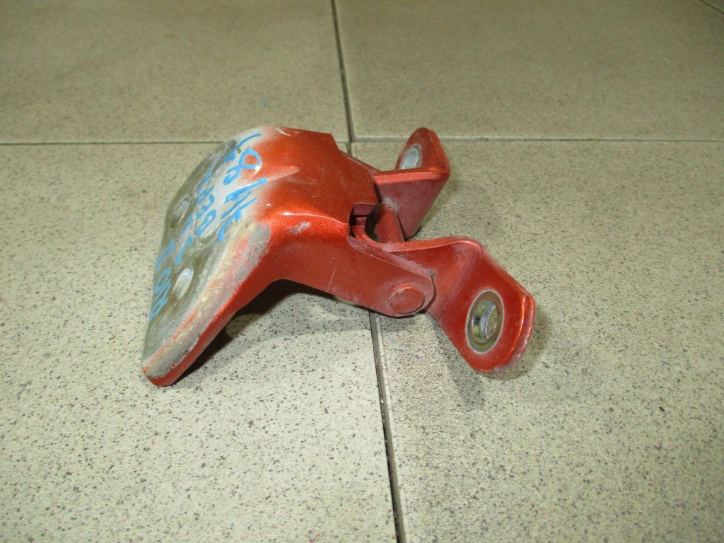 Петля двери задней левой верхняя, 500 рублей, Пермь