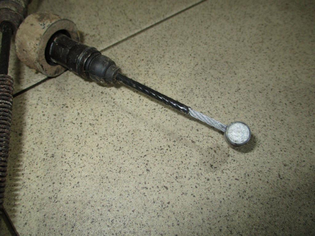 Трос ручника левый, 800 рублей, Пермь