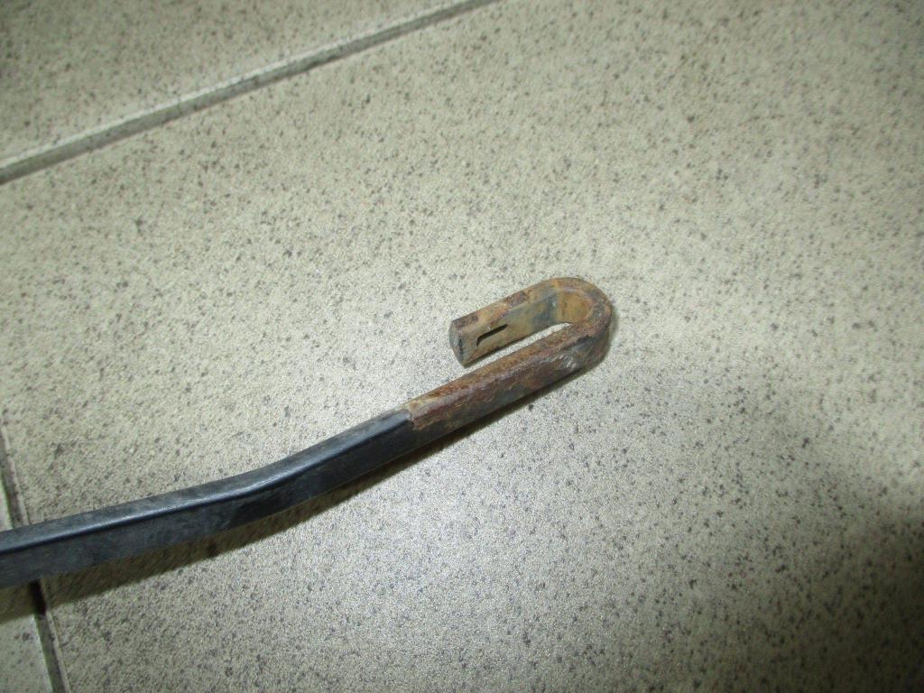 Поводок стеклоочистителя передний правый, 700 рублей, Пермь