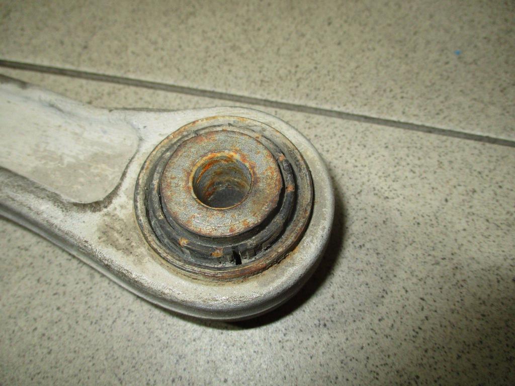 Рычаг задний верхний, 1000 рублей, Пермь