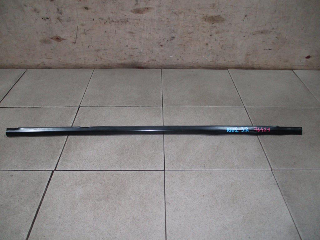 Накладка стекла заднего правого, 500 рублей, Пермь