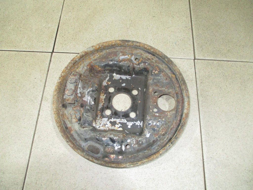 Щит опорный задний правый, 1000 рублей, Пермь