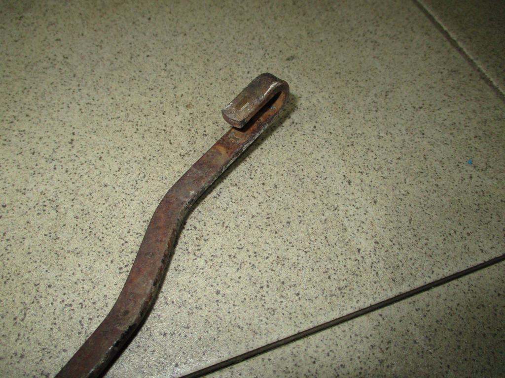 Поводок стеклоочистителя передний левый, 500 рублей, Пермь