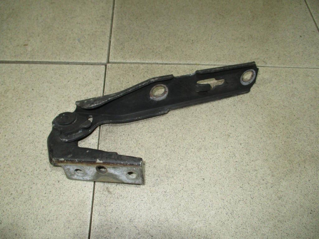 Петля капота левая, 550 рублей, Пермь