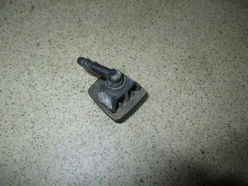 Форсунка омывателя лобового стекла, 500 рублей, Пермь