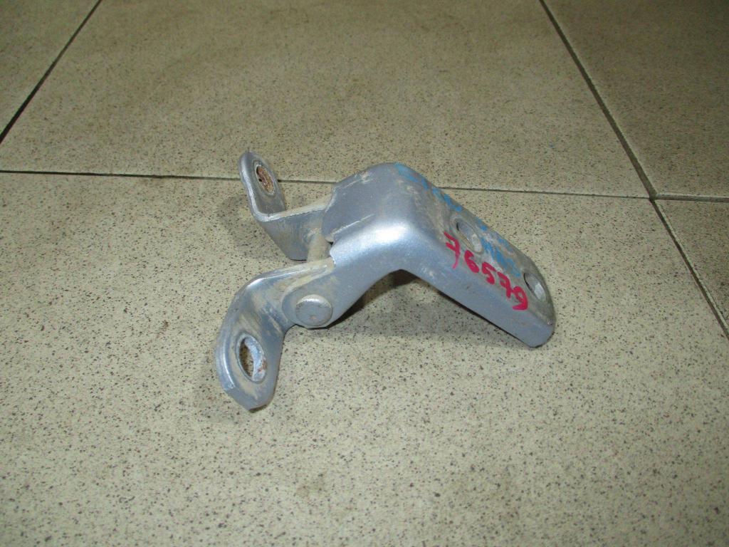 Петля двери задней правой нижняя, 550 рублей, Пермь