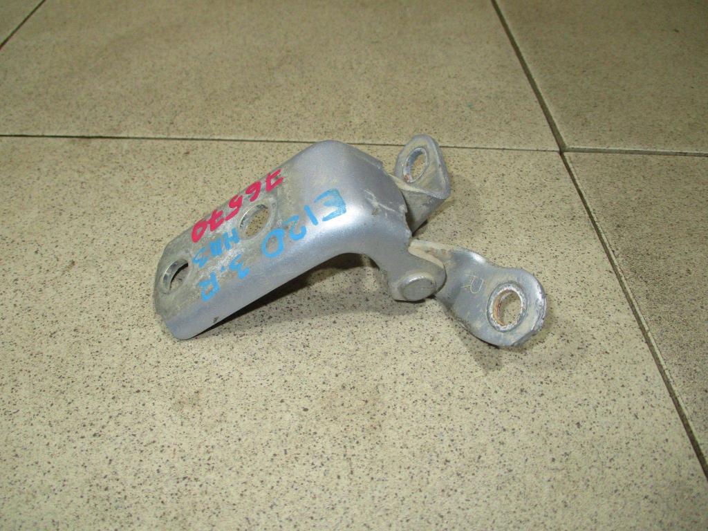 Петля двери задней правой нижняя, 550 рублей, Пермь