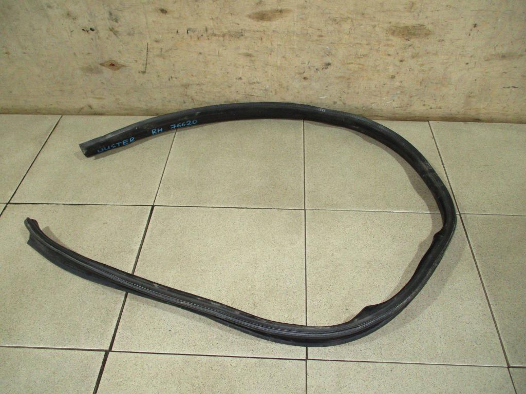 Уплотнитель наружный, 1000 рублей, Пермь