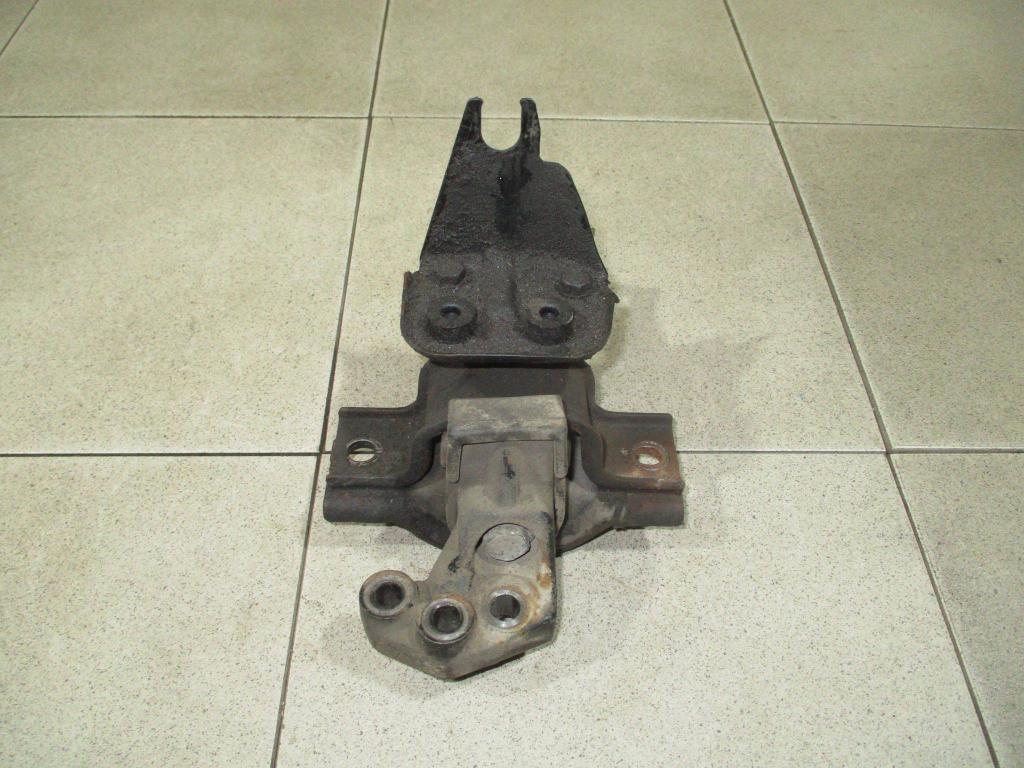 Опора двигателя правая, 1000 рублей, Пермь