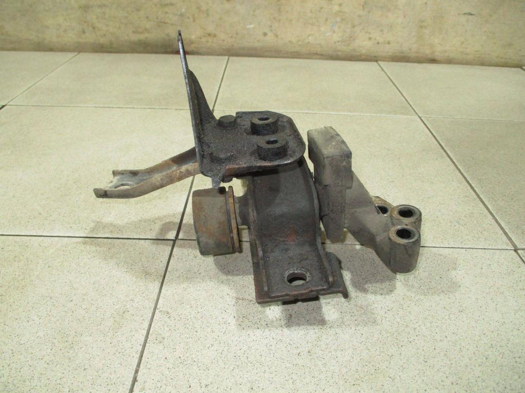 Опора двигателя правая, 1000 рублей, Пермь