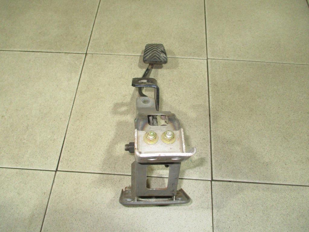 Педаль тормоза, 500 рублей, Пермь