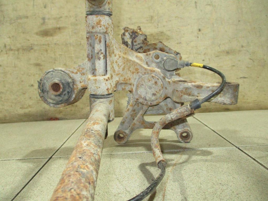 Кулак поворотный задний левый, 2000 рублей, Пермь