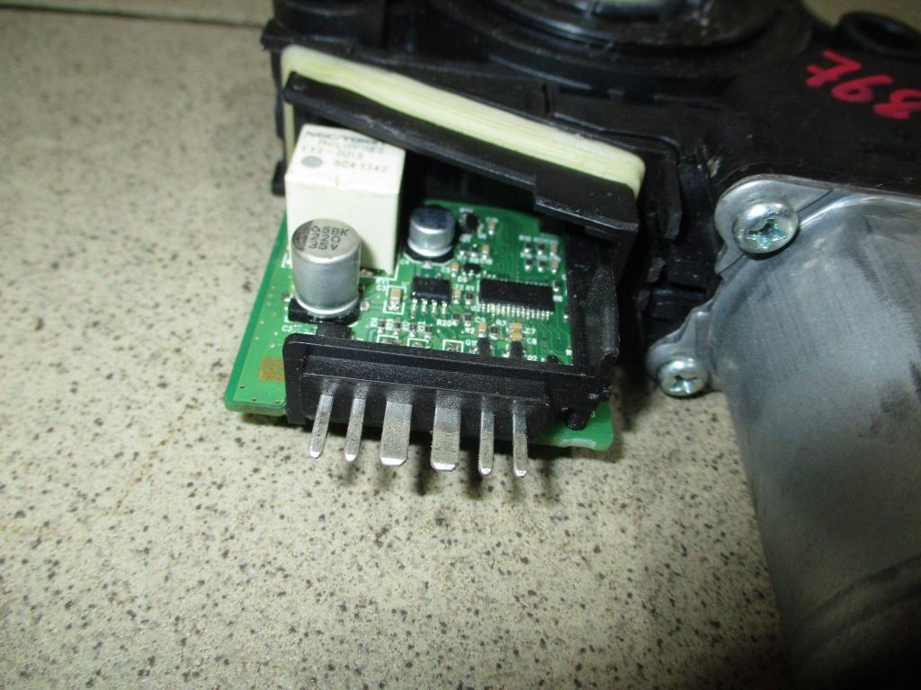 Моторчик стеклоподъемника, 1600 рублей, Пермь