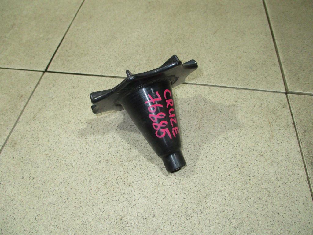 Болт крепления запасного колеса, 500 рублей, Пермь