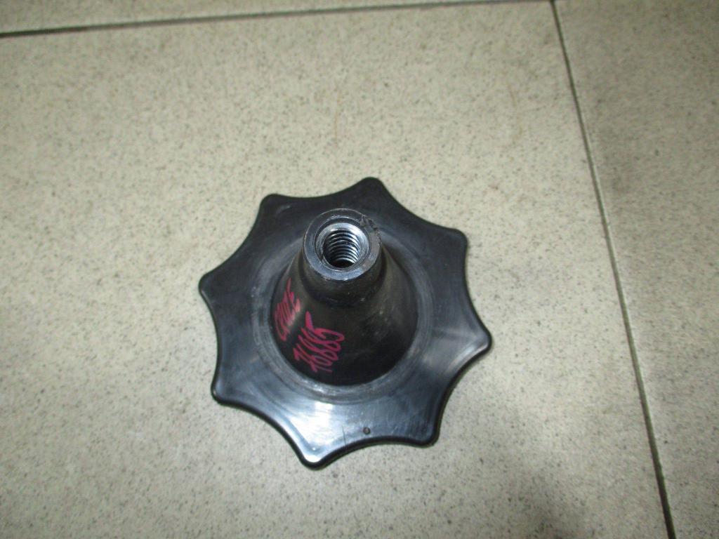 Болт крепления запасного колеса, 500 рублей, Пермь