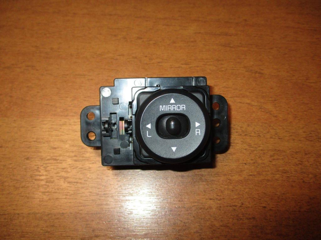 Переключатель регулировки зеркала, 500 рублей, Пермь