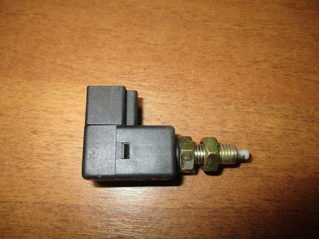 Датчик включения стопсигнала, 500 рублей, Пермь