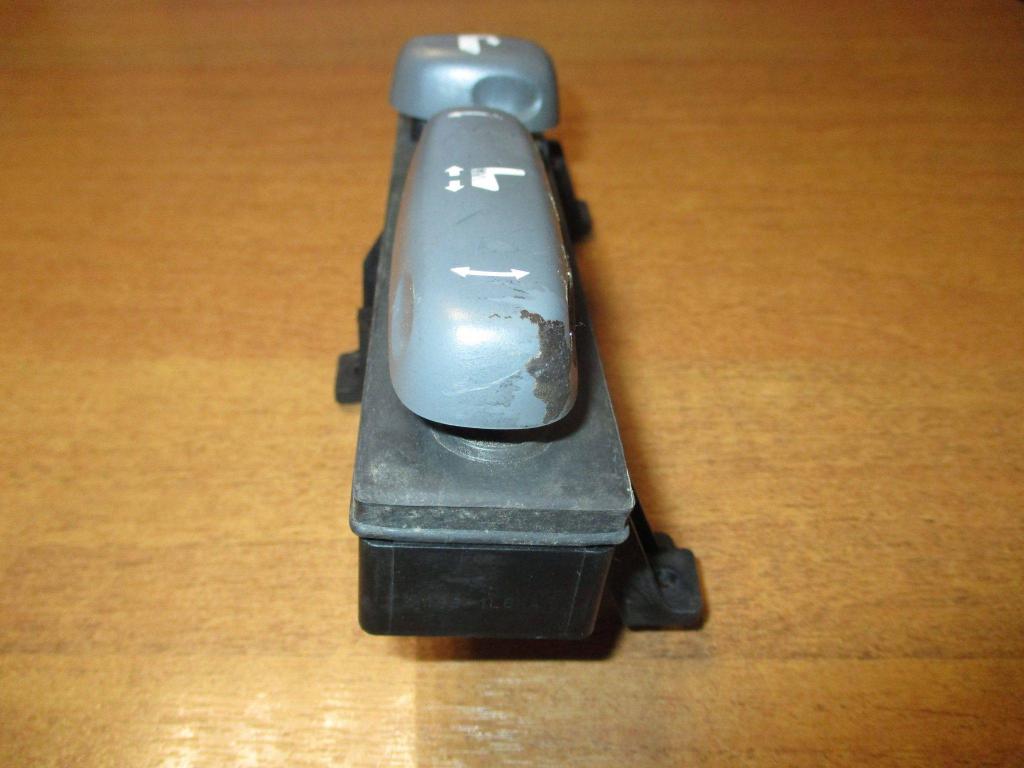 Блок кнопок управления сиденьем, 1000 рублей, Пермь