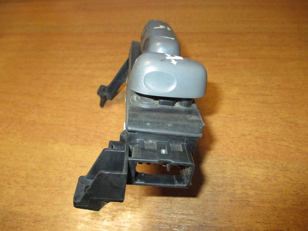 Блок кнопок управления сиденьем, 1000 рублей, Пермь