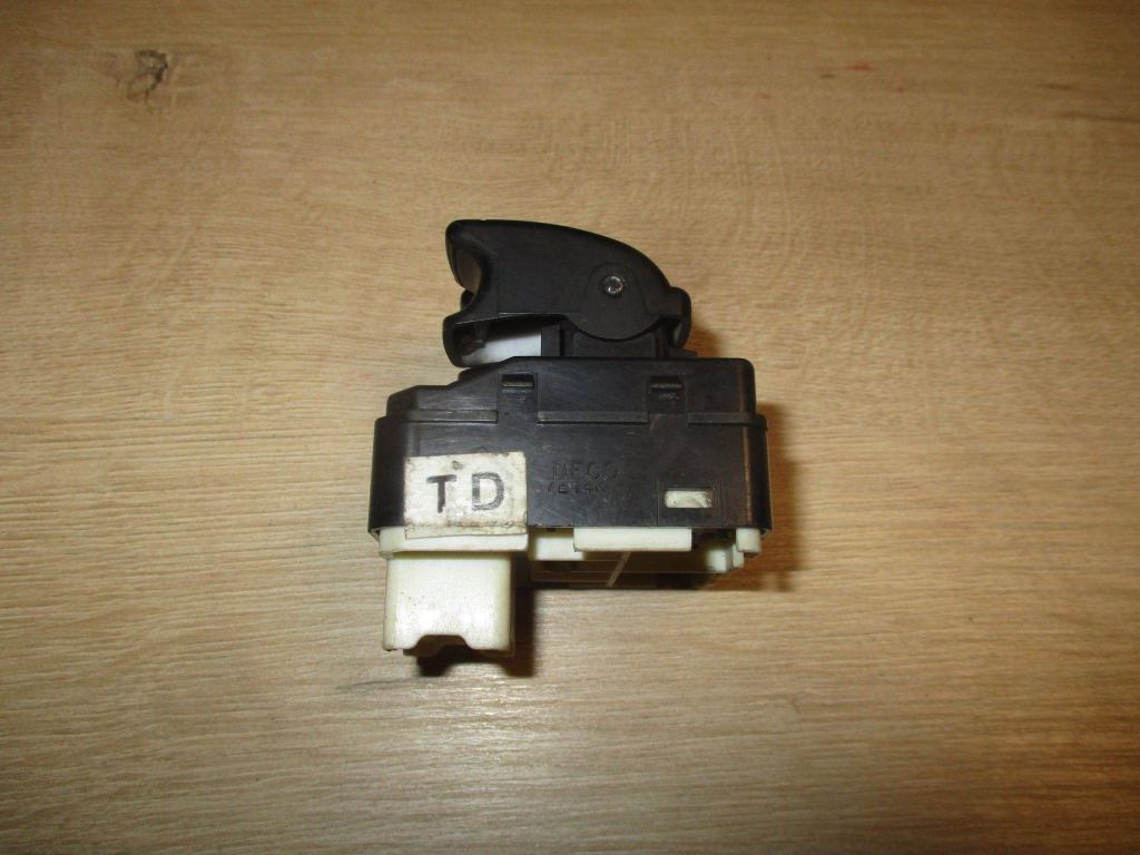 Блок управления стеклоподъемниками, 1000 рублей, Пермь