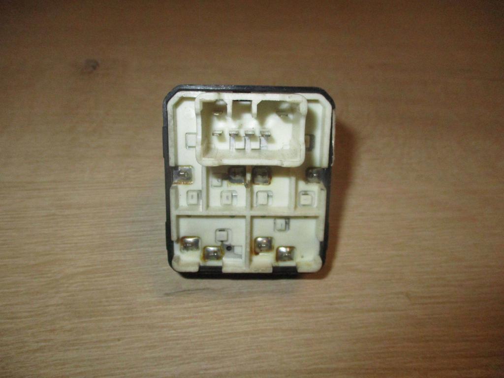 Блок управления стеклоподъемниками, 1000 рублей, Пермь