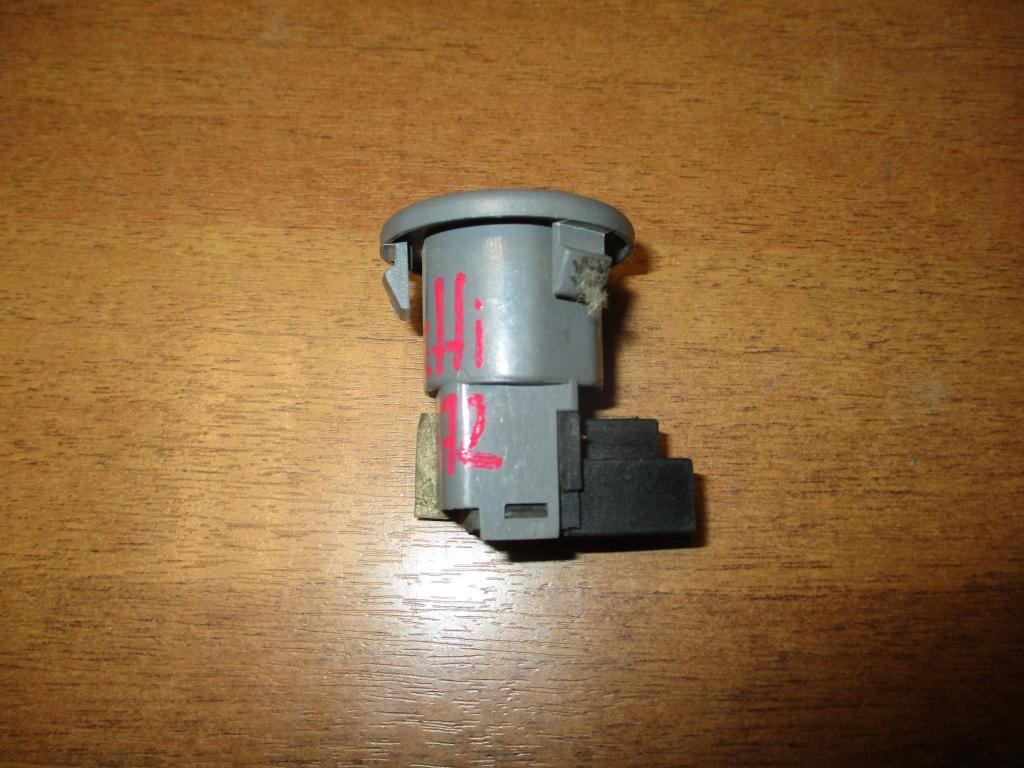 Кнопка открывания багажника, 500 рублей, Пермь