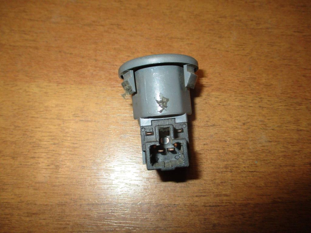 Кнопка открывания багажника, 500 рублей, Пермь