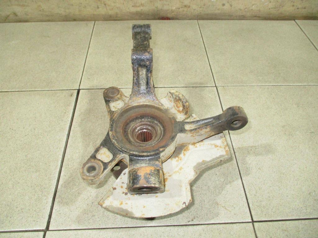 Кулак поворотный передний правый, 2000 рублей, Пермь