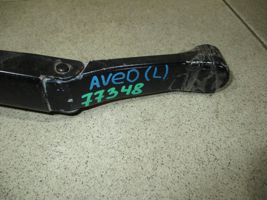 Поводок стеклоочистителя передний левый, 550 рублей, Пермь