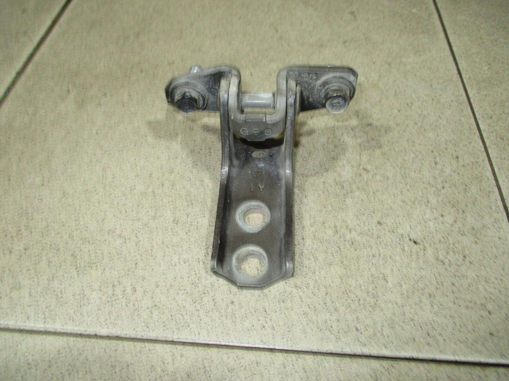 Петля двери передней, 550 рублей, Пермь