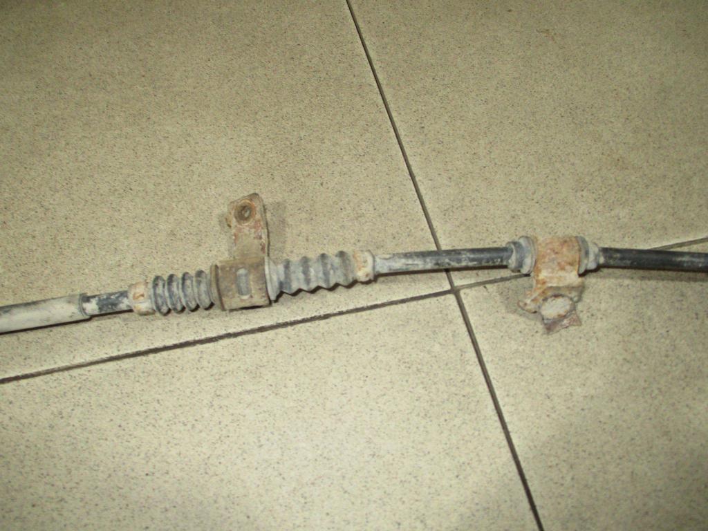 Трос ручника правый, 850 рублей, Пермь