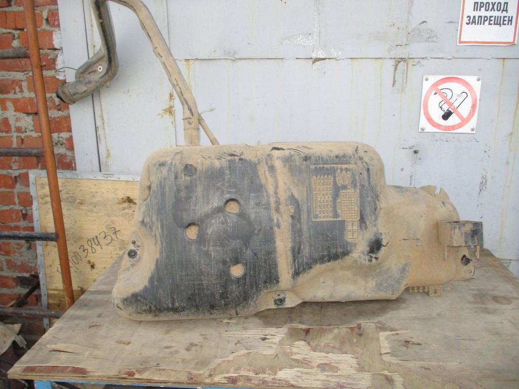 Бак топливный, 2000 рублей, Пермь